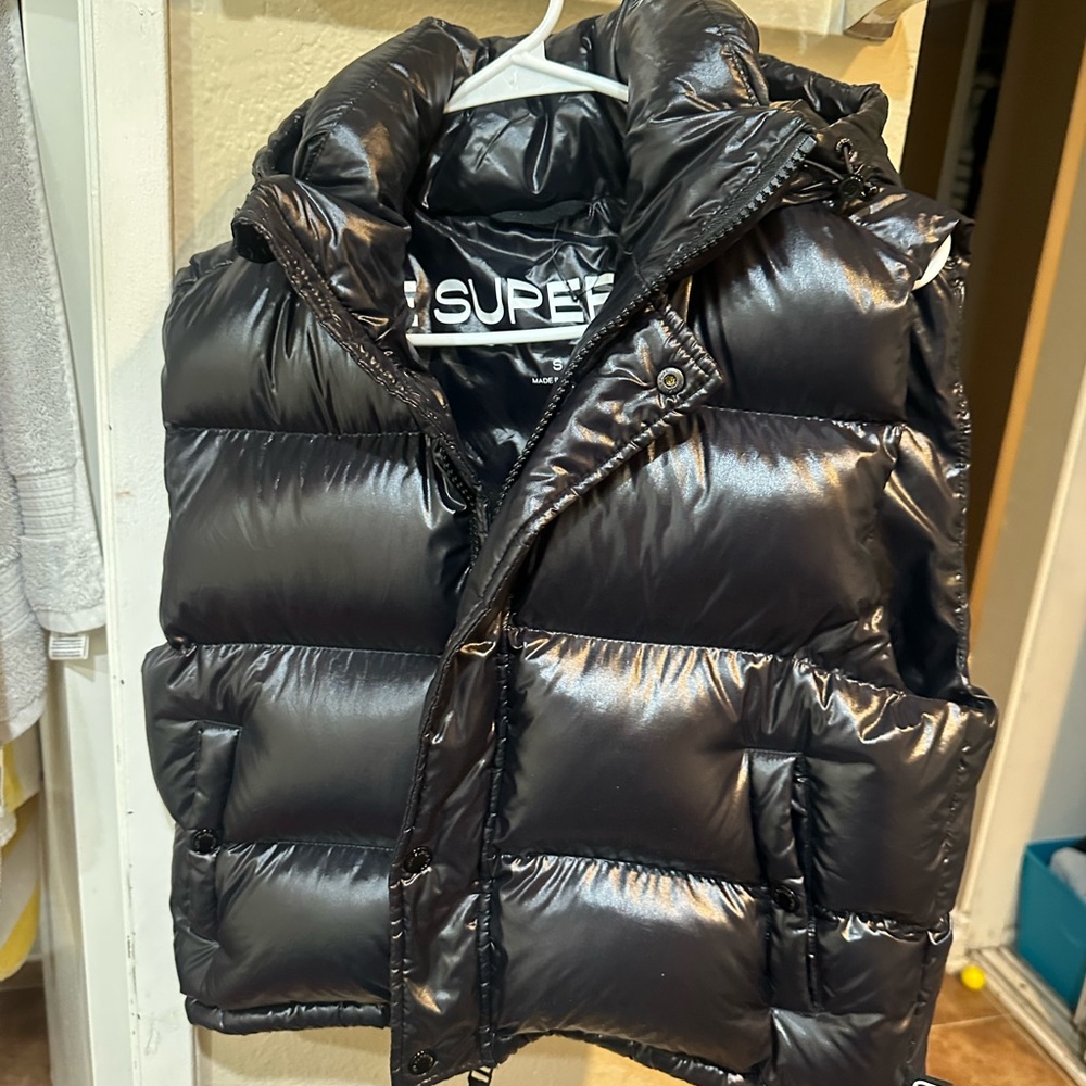 Aritzia Super Puff Black Jacket